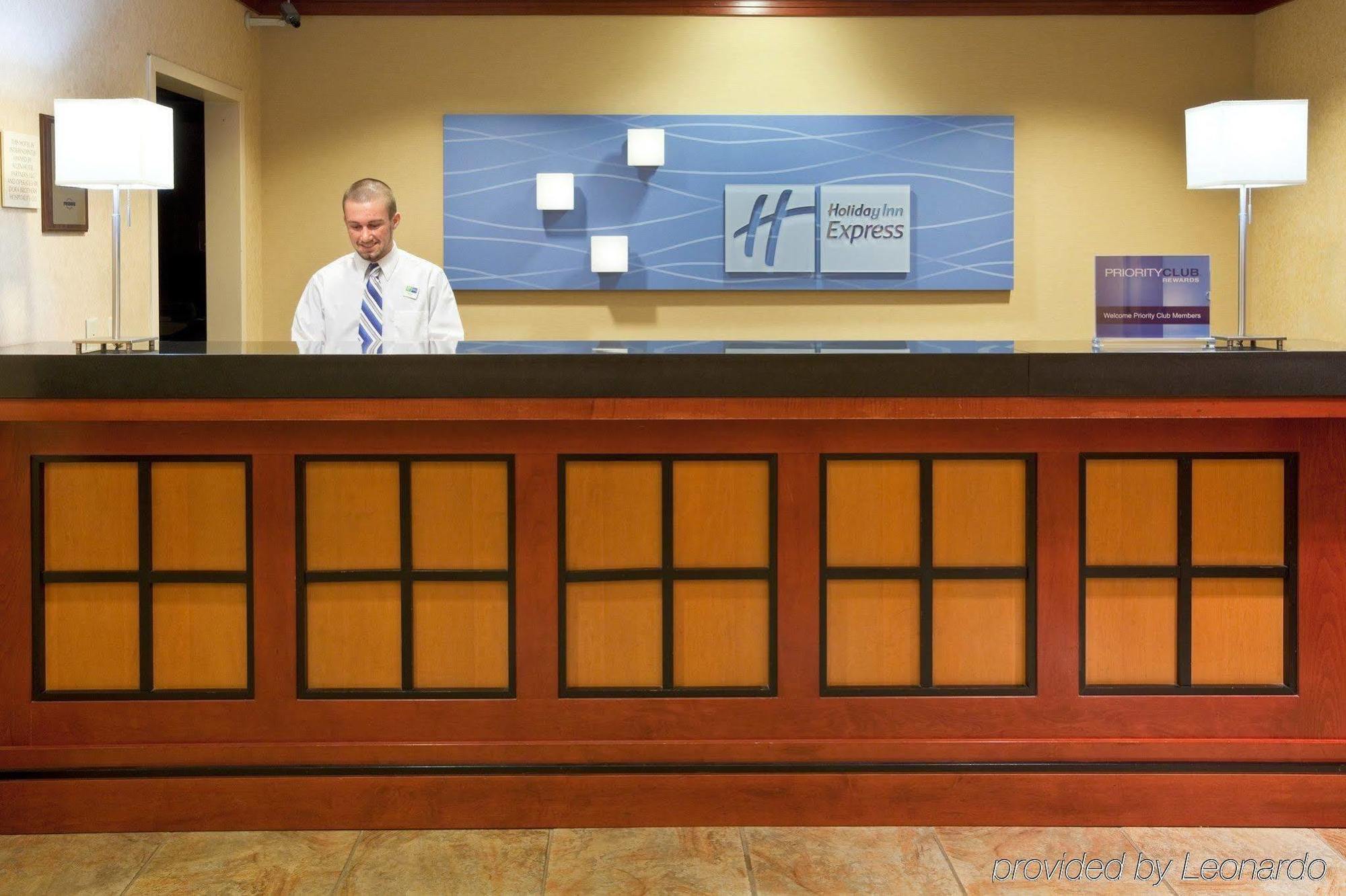 Holiday Inn Express Hotel & Suites Fort Wayne By Ihg Ellisville Beltér fotó